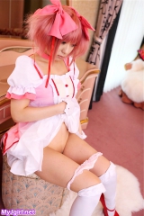 Sexy Japanese Girl Cosplayer 22580