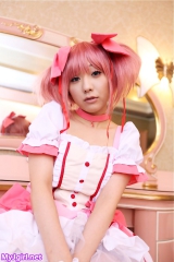 Sexy Japanese Girl Cosplayer 22580