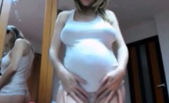 teen pregnant blonde masturbating horny