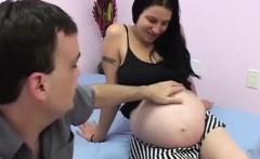 Muffdiving A Pregnant Woman
