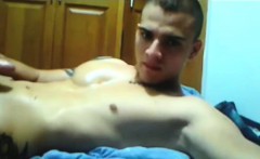 Muscular Hairless Tattoed Guy Camshow