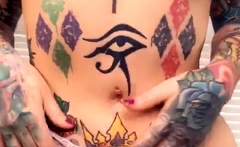 Wet tattooed raven babe Sahron with big boobs masturbates